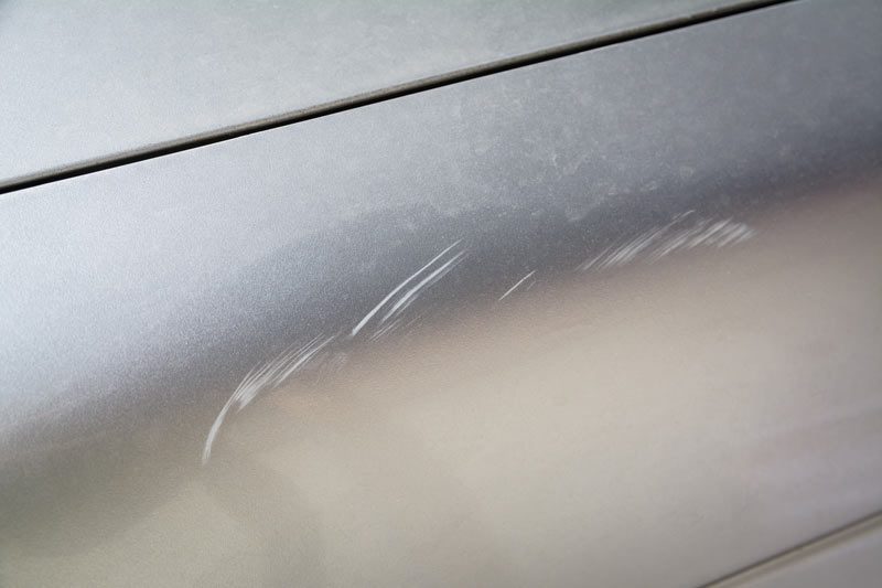 Guide to Repairing Deep Scratches on Your Car Image